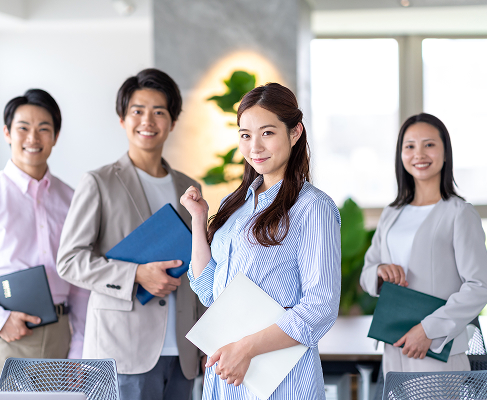 専門スタッフと医療・企業との連携で、安心の支援体制のイメージ