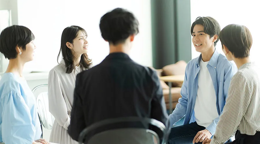 グループワーク中心の「擬似就労」