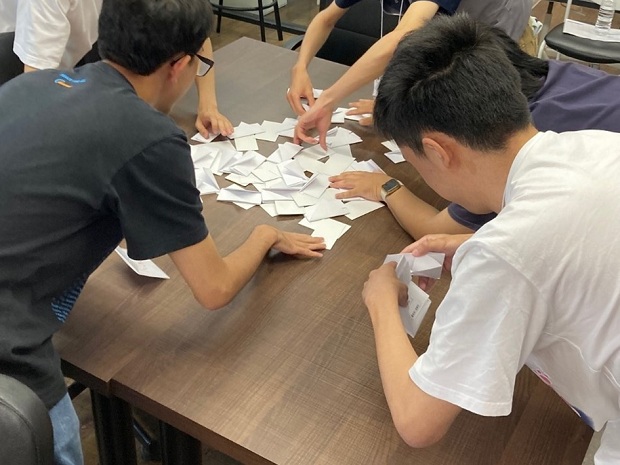 仕分け作業